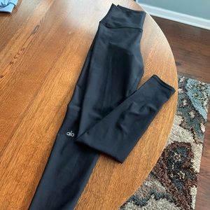Alo yoga airlift leggings